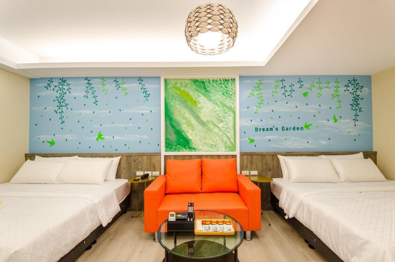 安尼赫時尚旅店 Anich Fashion Inn I 墾丁大街 I 親子遊戲區 I 停車位 Esterno foto