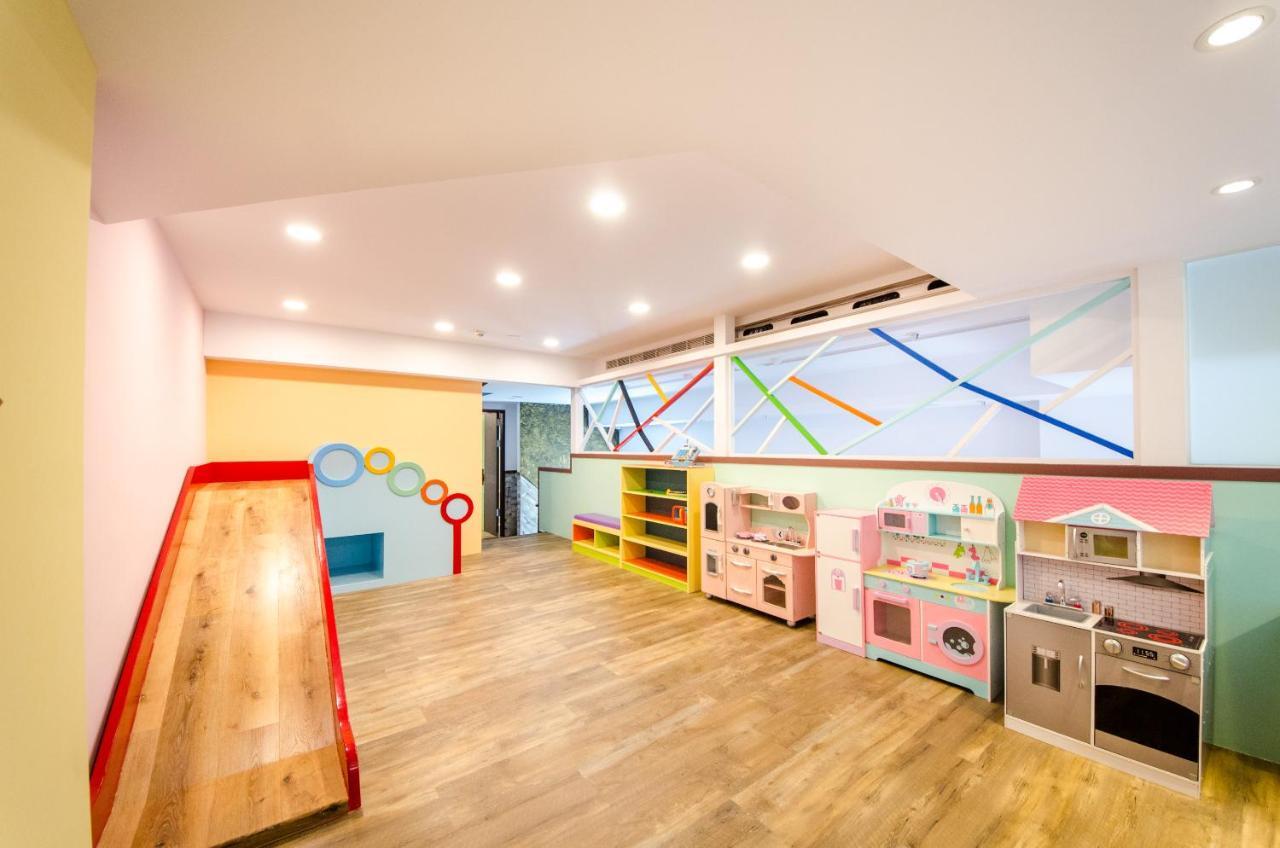 安尼赫時尚旅店 Anich Fashion Inn I 墾丁大街 I 親子遊戲區 I 停車位 Esterno foto